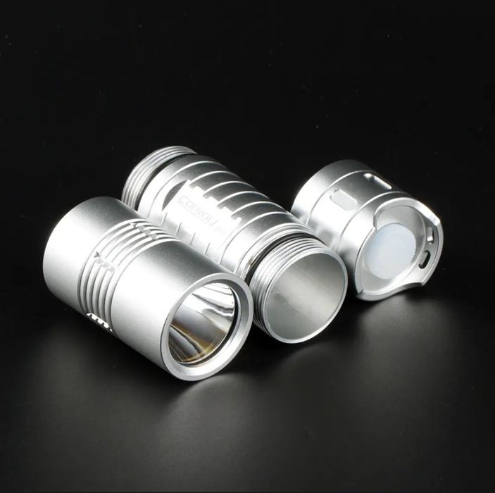 Универсальный фонарик