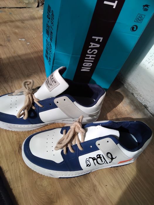 Аяқ киім,красовка