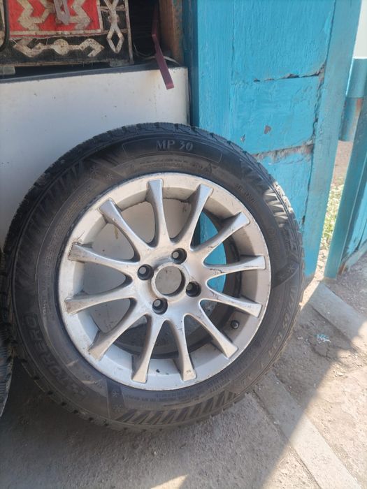 Продам титановые диски с баллонами