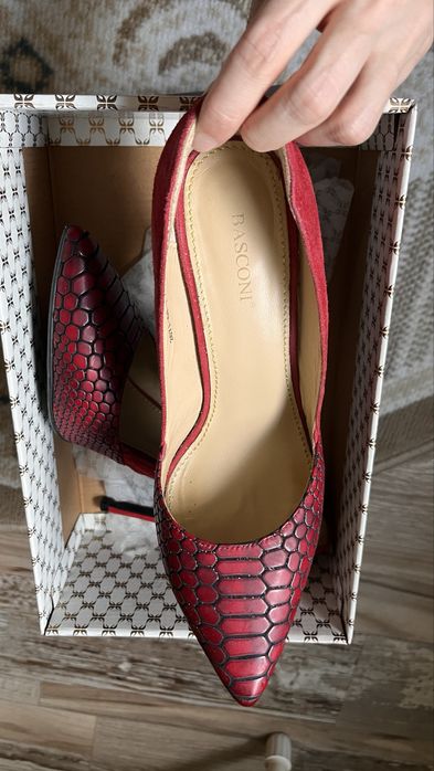 Туфли Basconi оригинал кожа