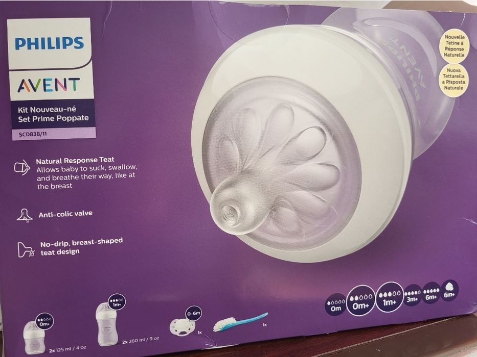 Vand 1/2 set biberoane, tetine, perie Philips Avent Natural Response