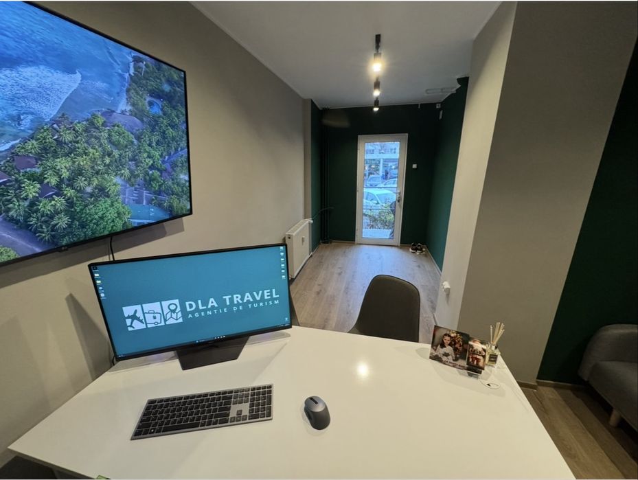 Spatiu comercial, birou, baie individuala