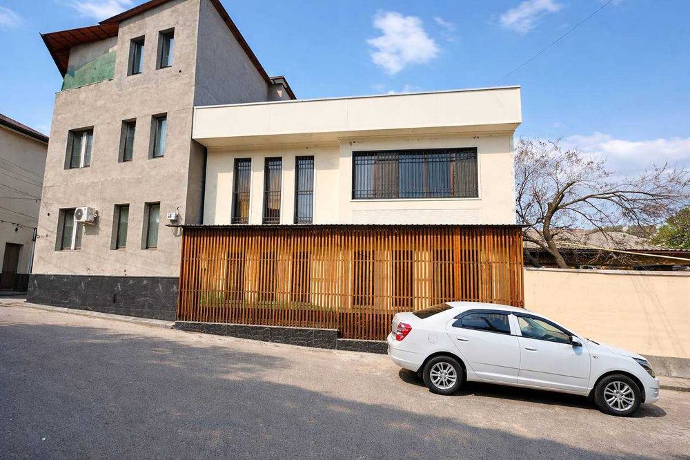 Срочная продажа уютного коттеджа на Циолковского!