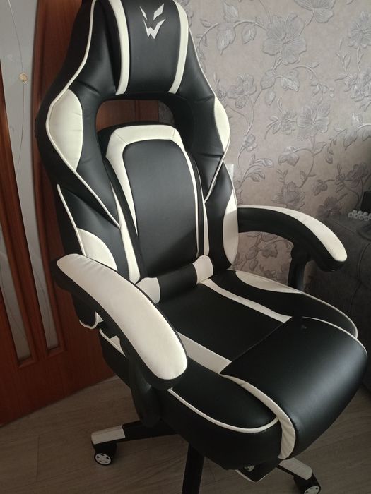 Продам компьютерное кресло
