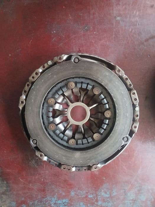 Kit ambreiaj cu volanta Renault Megane 2 1.9 tdi