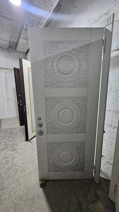 Металлический Входные двери.