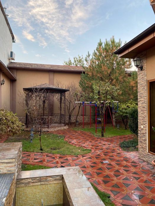 Сдаётся евро дом в центре города Ракат