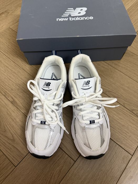 кроссовки New balance