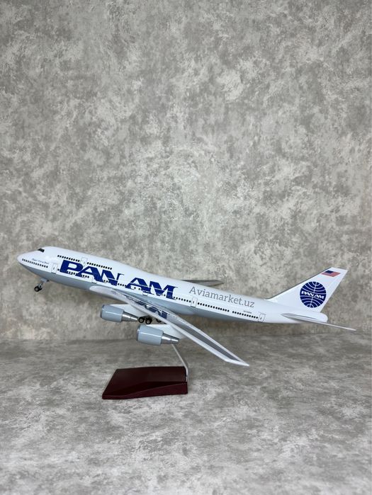 Самолет сувенир (BOEING-747 PAN AM AMERICA) с Led подсветкой