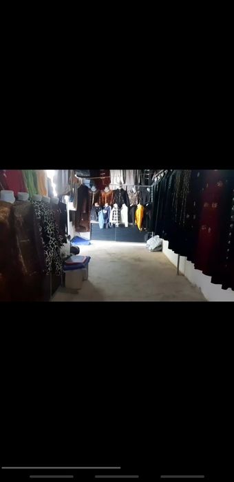 Do'kon sotiladi! Ugilovoy joy Yerqurgon kiyim bozor