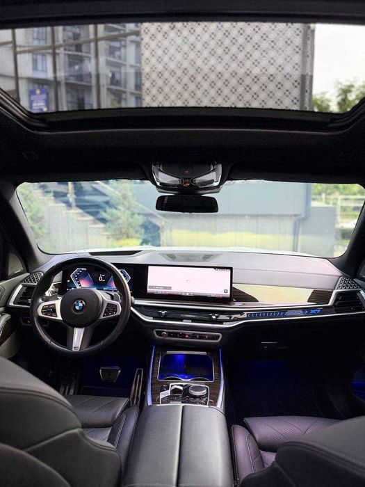 Sotuvda BMW X7 xDrive 40i