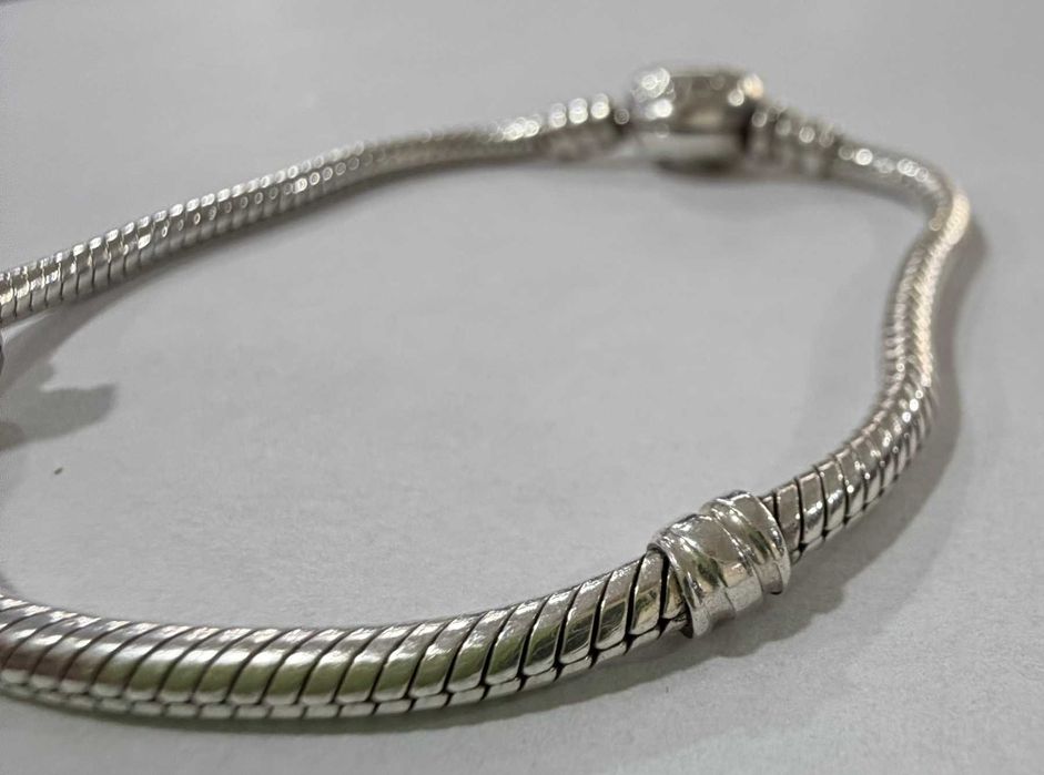 Pandora Сребърна гривна 925