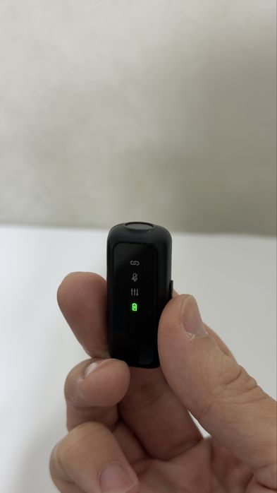 СРОЧНО ПРОДАМ Петличный Base BS5 , 7000тыс