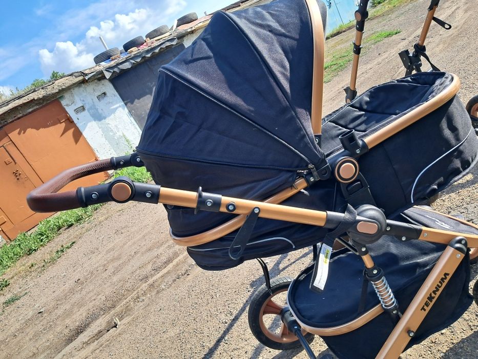 Продам детскую коляску