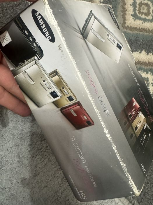 Aparat foto samsung cu bateria slaba