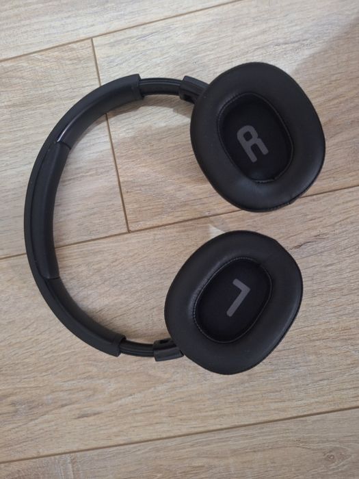 Наушники JBL Tune 760NC
