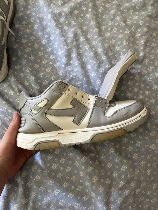 off-white, negociabil