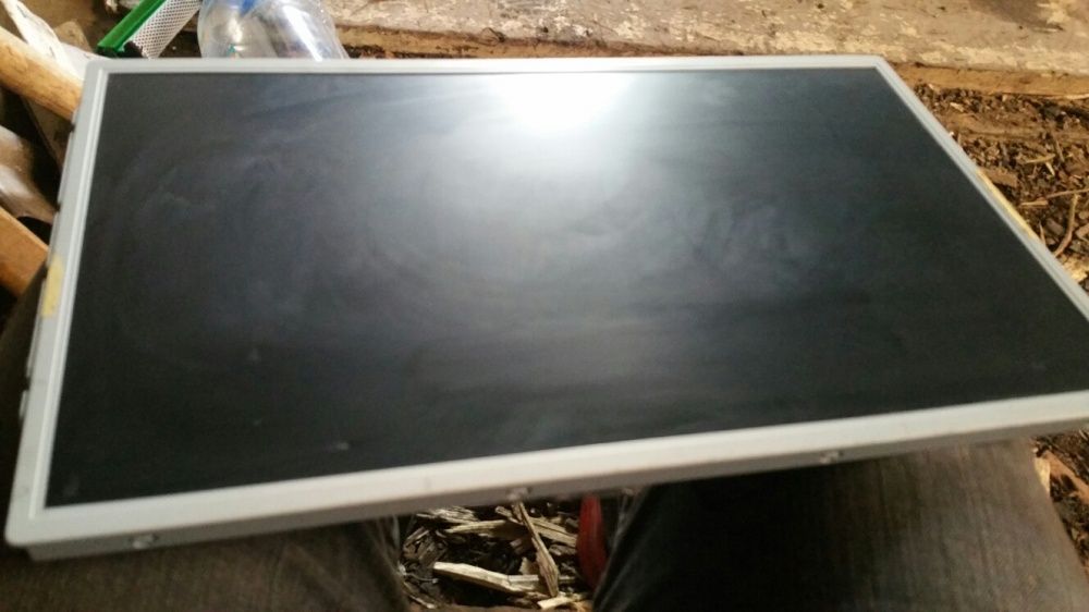 Display laptop /TV 15.6"