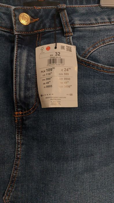 Дънкова пола тип „молив“ с цепка отпред – MOHITO, Нова