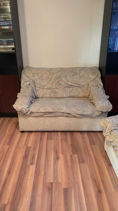 Комплект бежови дивани - двойка и тройка