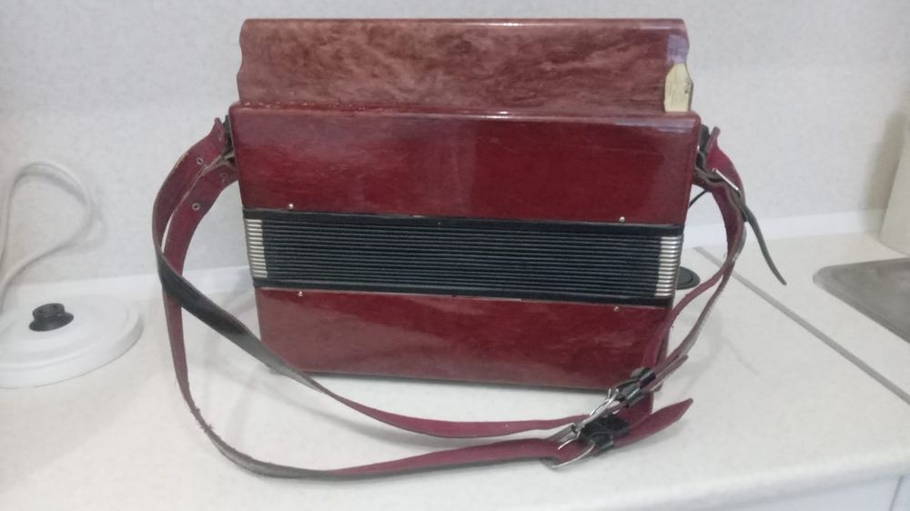 Гармоника гармонь