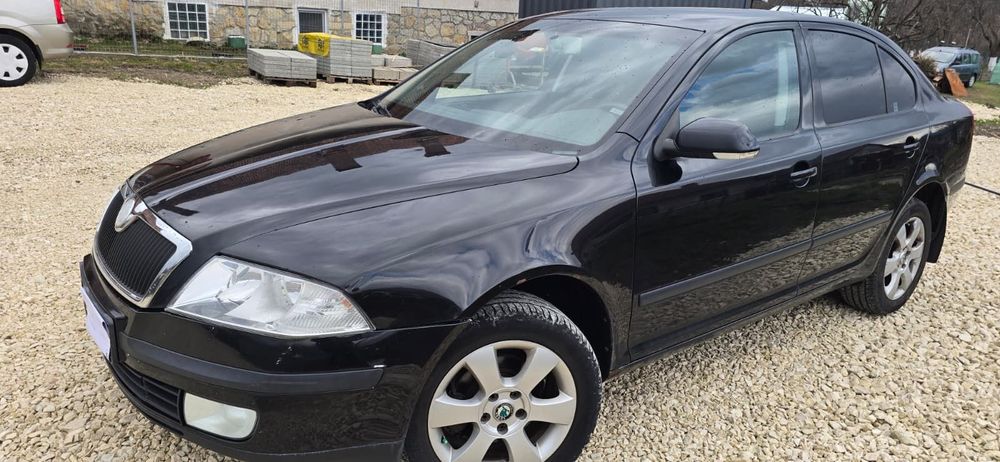 Skoda Octavia Primul proprietar, cauciucuri vara, cauciucuri iarna Michelin
