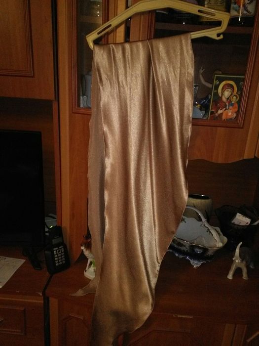 Rochie de seara crem