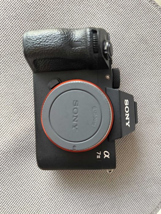 Vand aparat foto video Sony Alpha A7 III (A7M3) Body Stare Impecabila