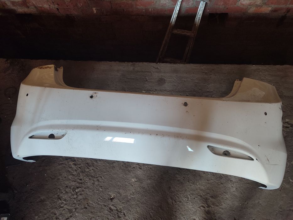 Задний бампер хендай Элантра 10-2014