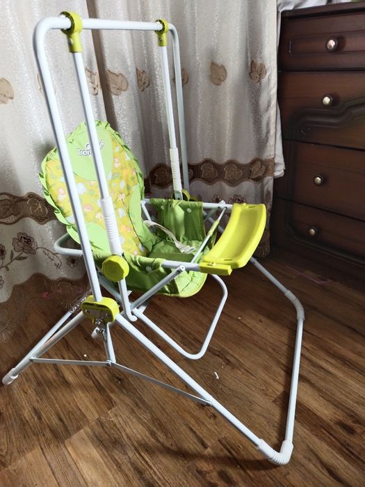 Продам детские качели