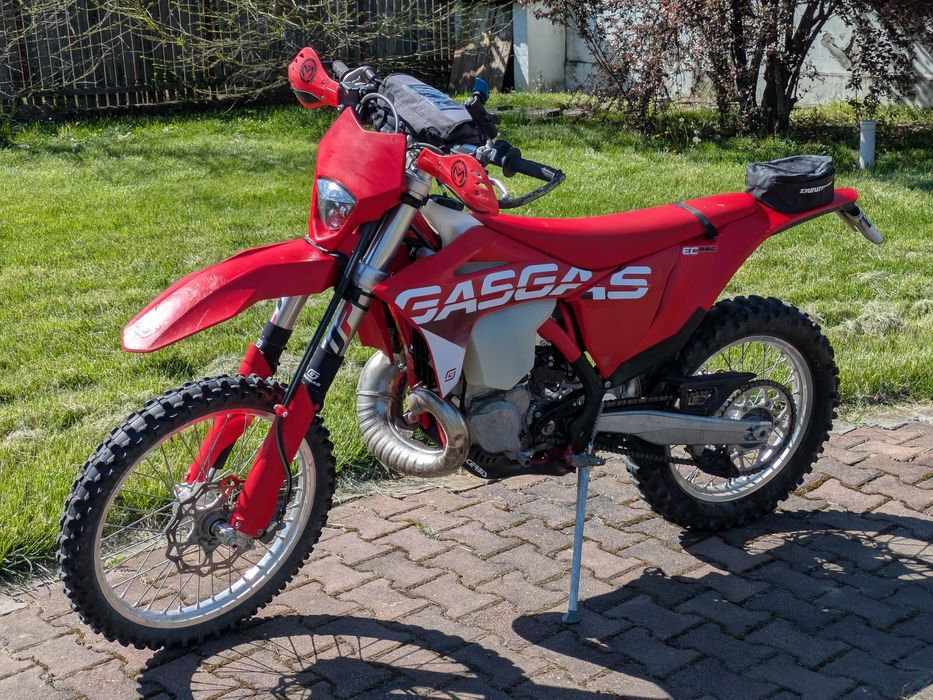 Motocicleta GASGAS EC250/300 TPI (2T) 57 ore