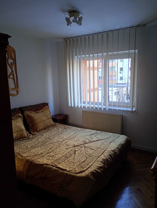 PF închiriez apartament 2 cam Prof T Ciortea cu parcare