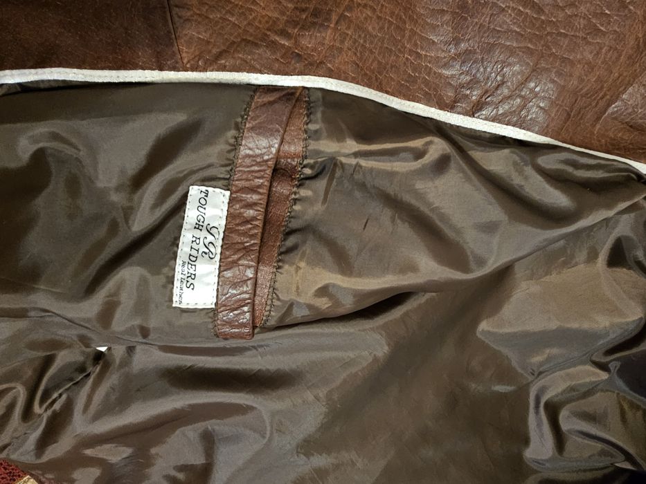 Geaca piele bărbătească