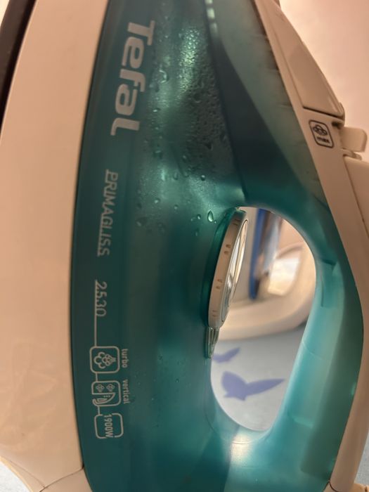 Fier de calcat TEFAL, model simplu