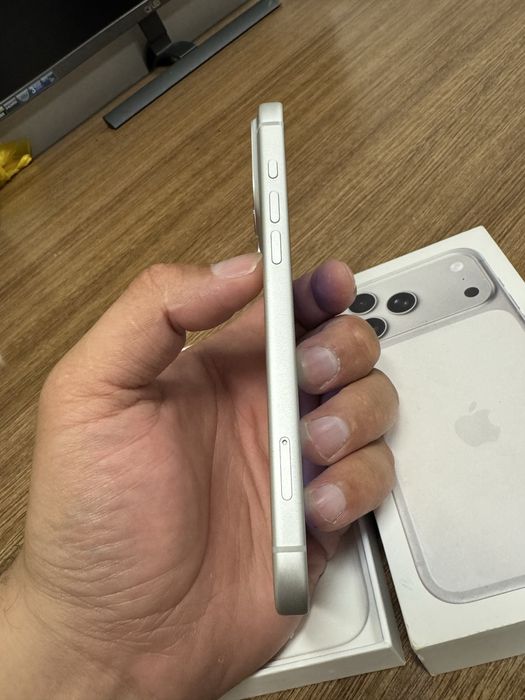 Iphone 17 Pro Max Silver 256 30 сикл
