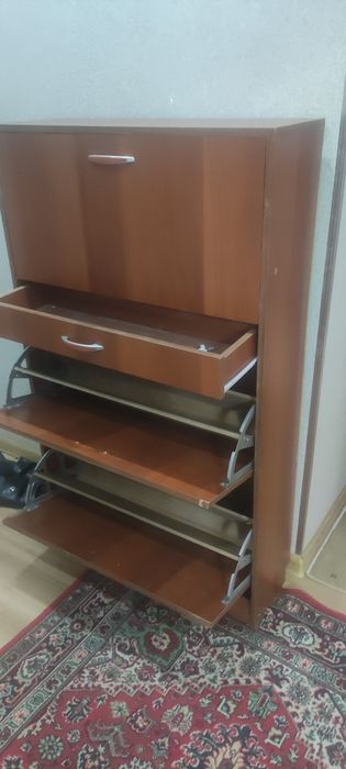 Обувной шкаф большой