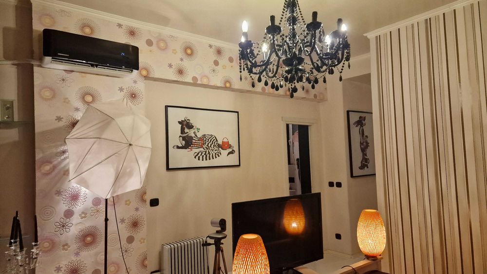 Garsoniera lux ultracentral Piata Romana rond