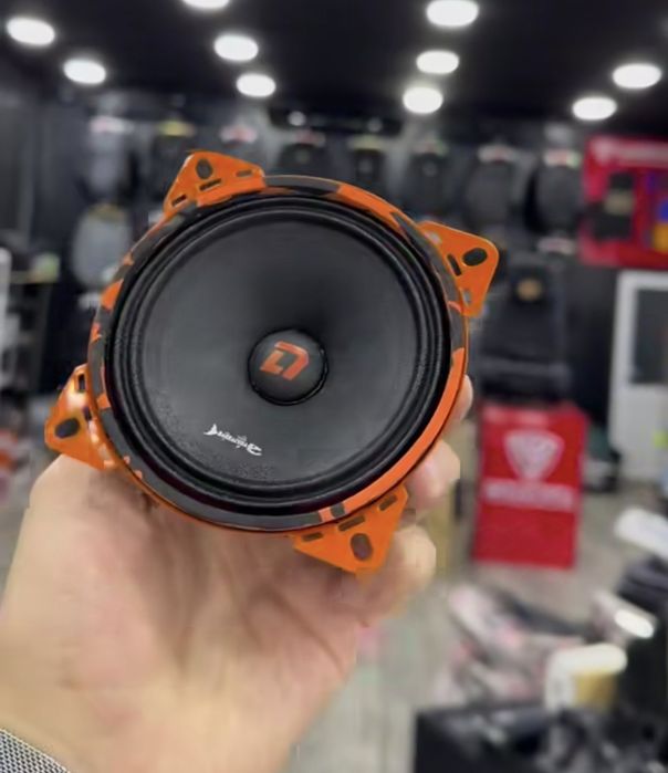 Эстрадные динамики 10см DL AUDIO BARRACUDA 10см DL AUDIO PIRANHA AMP