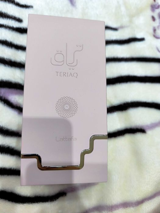 Parfum Teriaq Intense by Lattafa dama