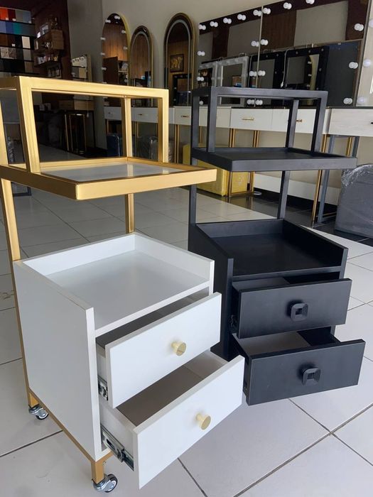 Помощник для салона премиум класс