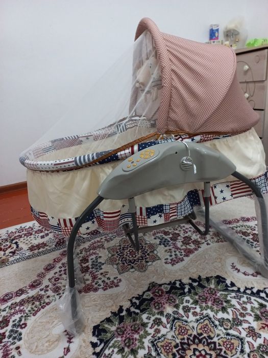 Шезлонги для новорождённых