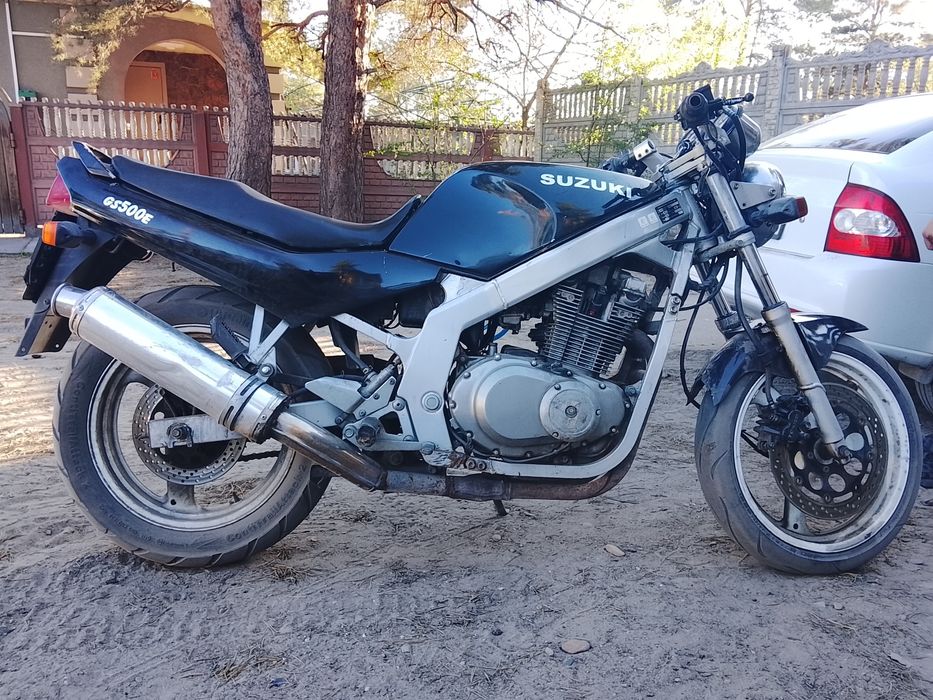 Продам мотоцикл Suzuki 500куб