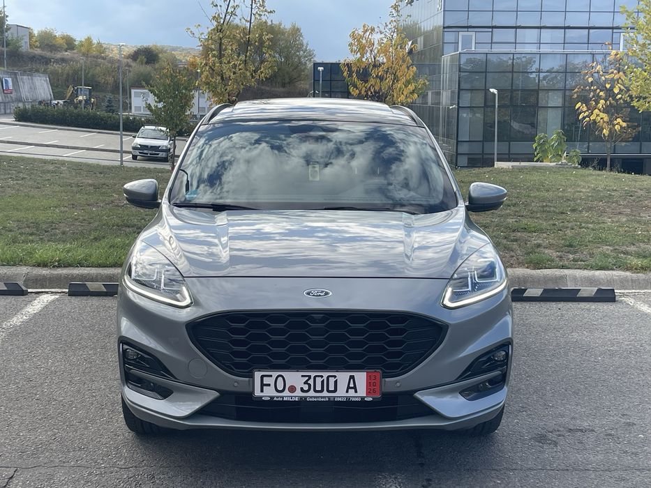 Ford Kuga ST Line 4x4 2021 190 cp Distronic/Head up/Panoramic