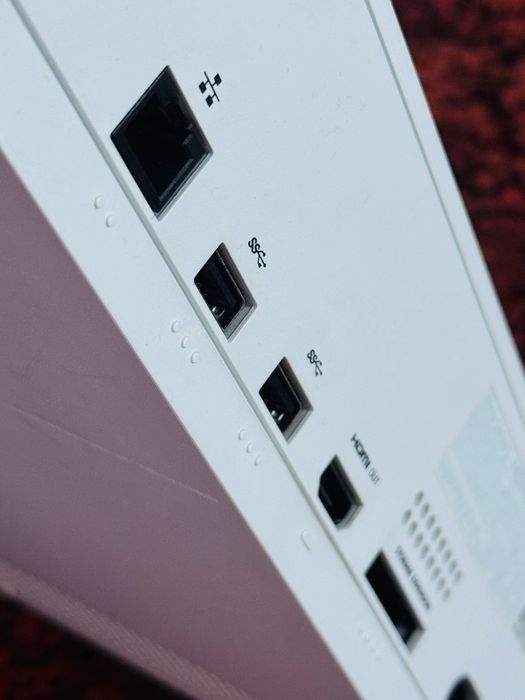 Xbox Series S + 2 controllere