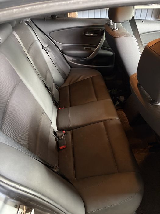 Dezmembrez bmw seria 1 e87
