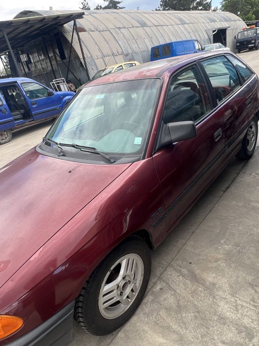 Opel Astra f 1.4 НА ЧАСТИ