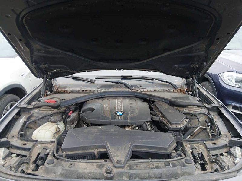 BMW 3er 318d GT 2014