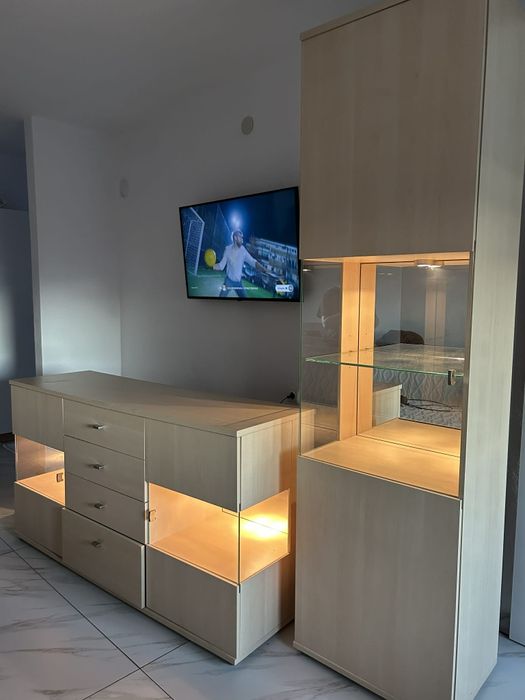 Mobilă de sufragerie