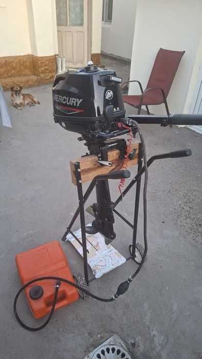 Motor Mercury 2023