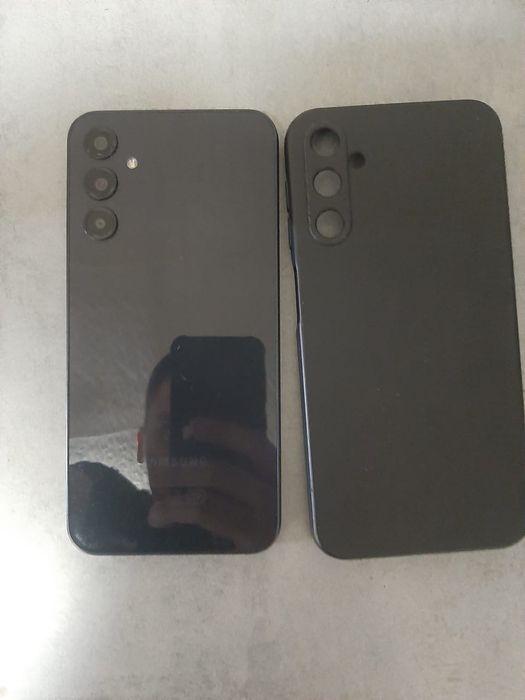 продам срочно  Samsung A24